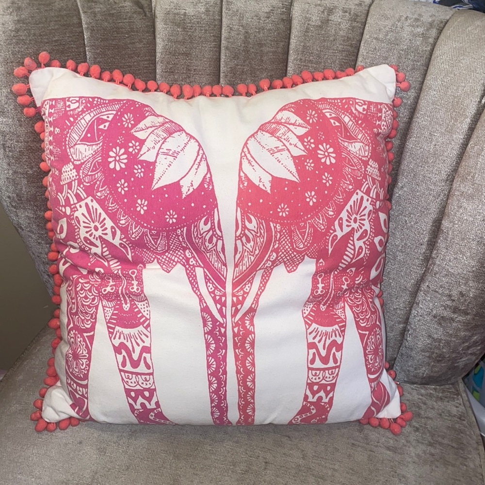Throw pillow